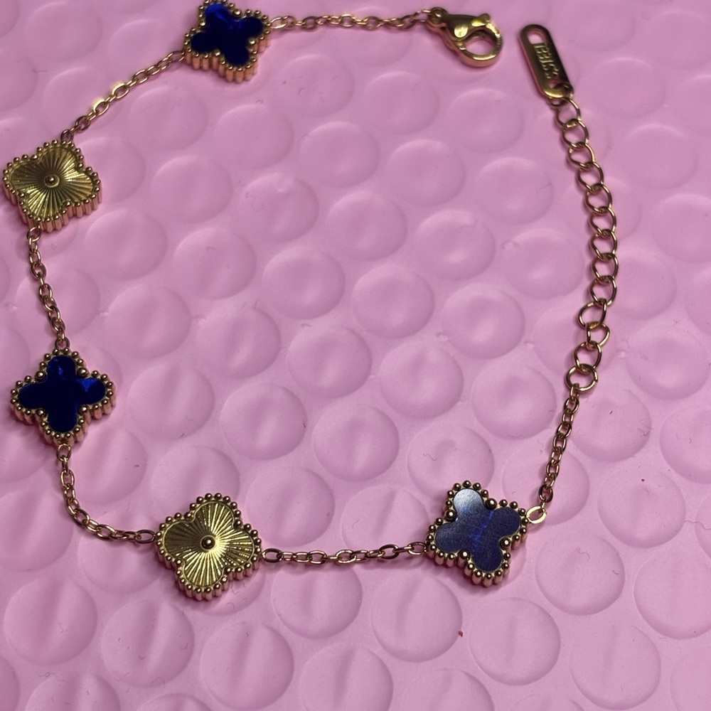 Clover Bracelet